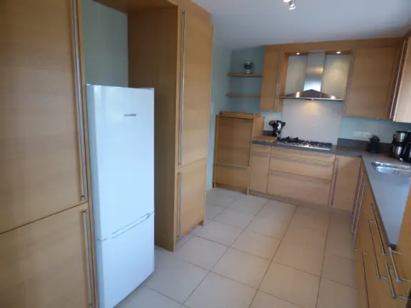Appartement hennequinlaan 23 cadzand ariel keuken 3