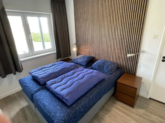 Appartement villa desto hennquinlaan 25 cadzand bad master bedroom