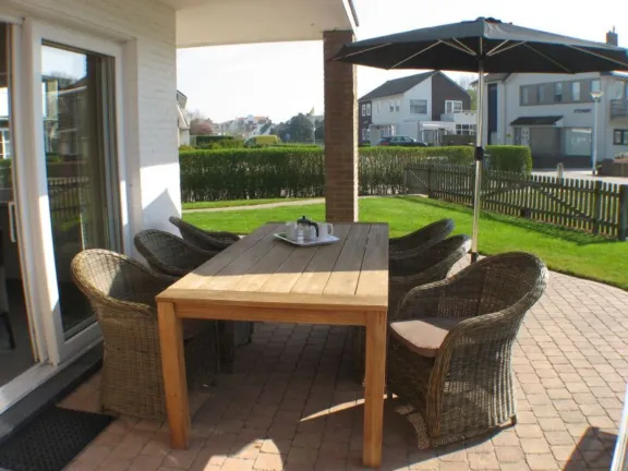 Appartement villa desto hennquinlaan 25 cadzand bad terras zithoek