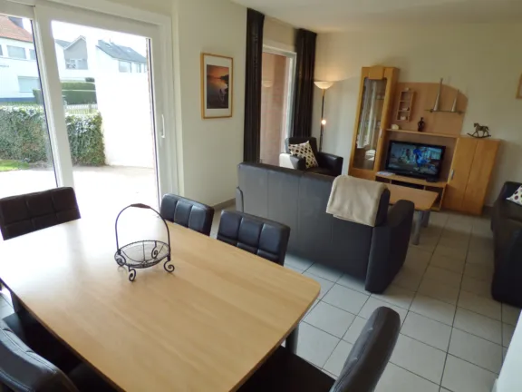 Appartement villa desto hennquinlaan 25 cadzand bad woonkamer