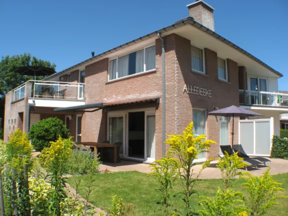 Appartement alledeske hennequinlaan 25b cadzand