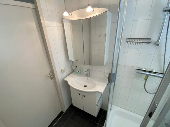 Appartement boulevard de wielingen cadzand wastafel