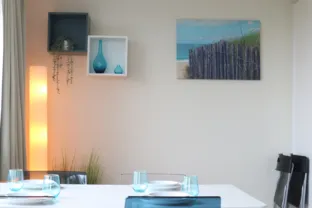 Appartement deurloo cadzand eettafel