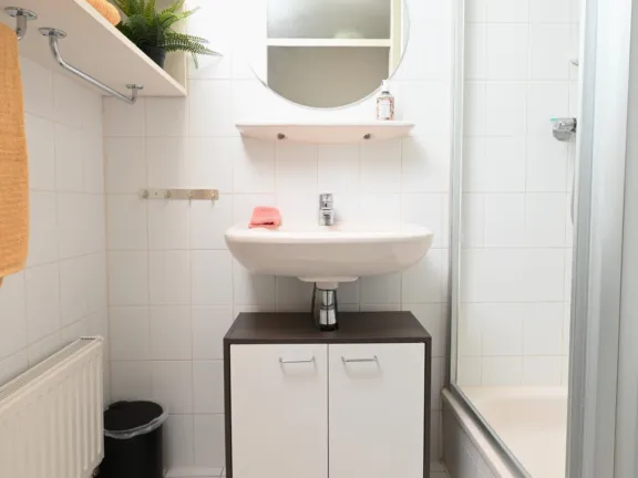 Vakantie appartement deurloo cadzand 55 10 badkamer