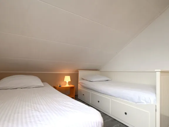 0 Spaanse Galeien 19 fewo cadzand schlafzimmer oben