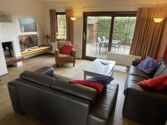 Spaanse galeien 105 cadzand ferienhaus sofa