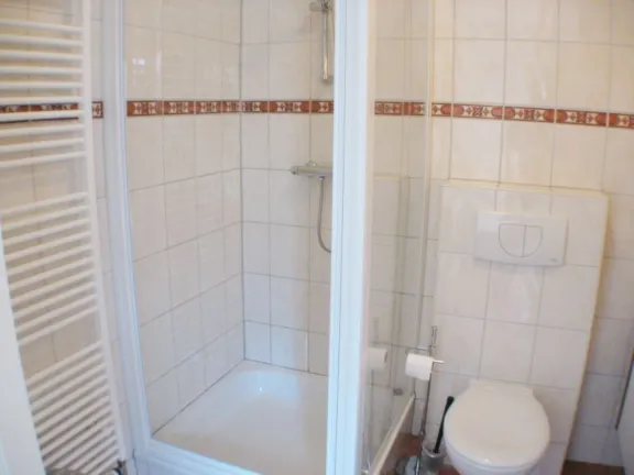 Vakantiehuisje spaanse galeien 23 cadzand badkamer