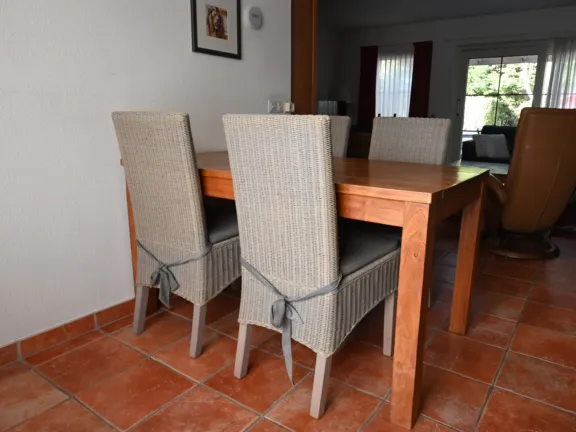 Vakantiehuisje spaanse galeien 23 cadzand eethoek