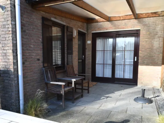 Vakantiehuisje spaanse galeien 23 cadzand overdekt terras