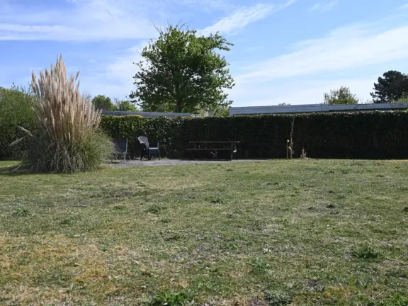 Vrijstaand vakantiehuis grote christoffelstraat 34 cadzand terra nova grasveld