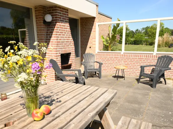 Vrijstaand vakantiehuis grote christoffelstraat 34 cadzand terra nova veldboeket