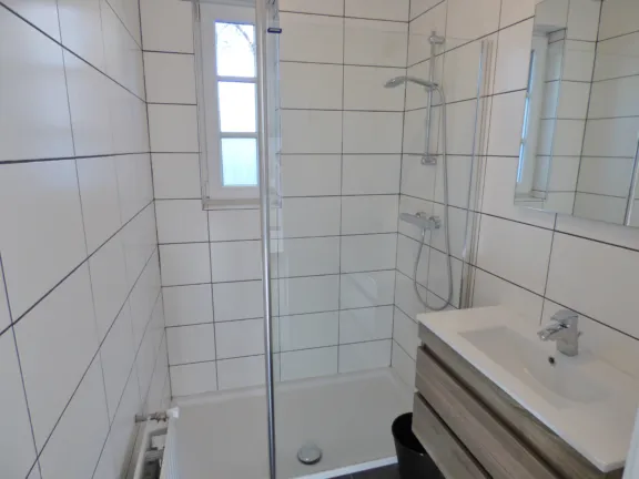Vakantie bungalow boothuys grote christoffelstraat 11 cadzand badkamer douche