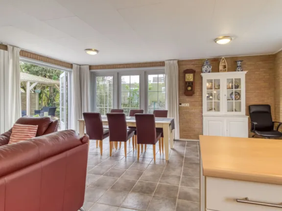 Bungalow grote christoffelstraat retranchement woonkamer totaal