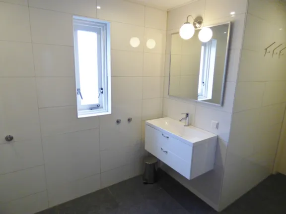 Bungalow kaapvaartstraat 5 cadzand hakuna matata badkamer wastafel