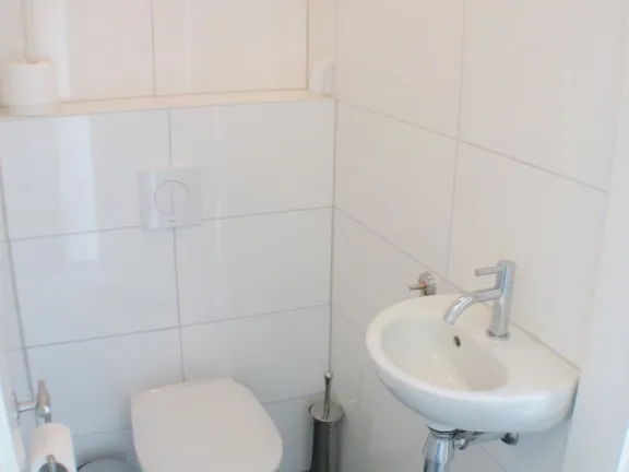 Bungalow kaapvaartstraat 5 cadzand hakuna matata toilet