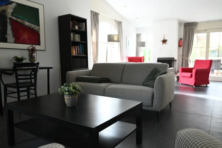 Bungalow kaapvaartstraat 5 cadzand hakuna matata woonkamer