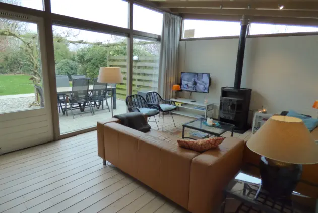 Vakantiehuis Matabiche kaapvaartstraat 7 cadzand woonkamer bank