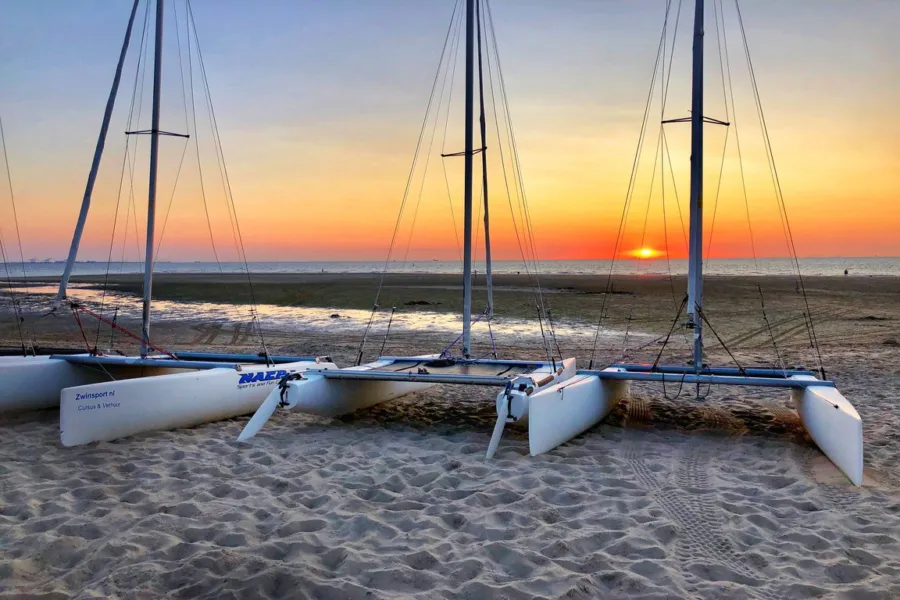 Cadzand strand sundowner