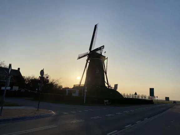 Cadzand dorp kunst molen