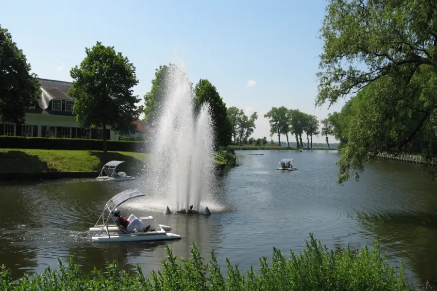 Sluis waterfiets gracht