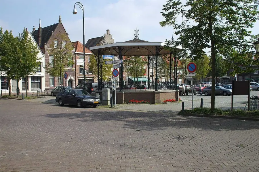 Ijzendijke muziektent