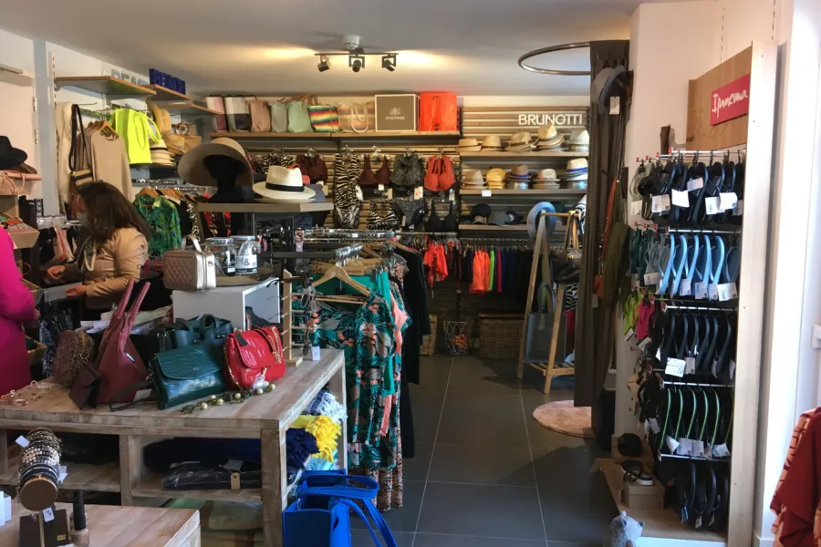 Chaso beach kledingwinkel