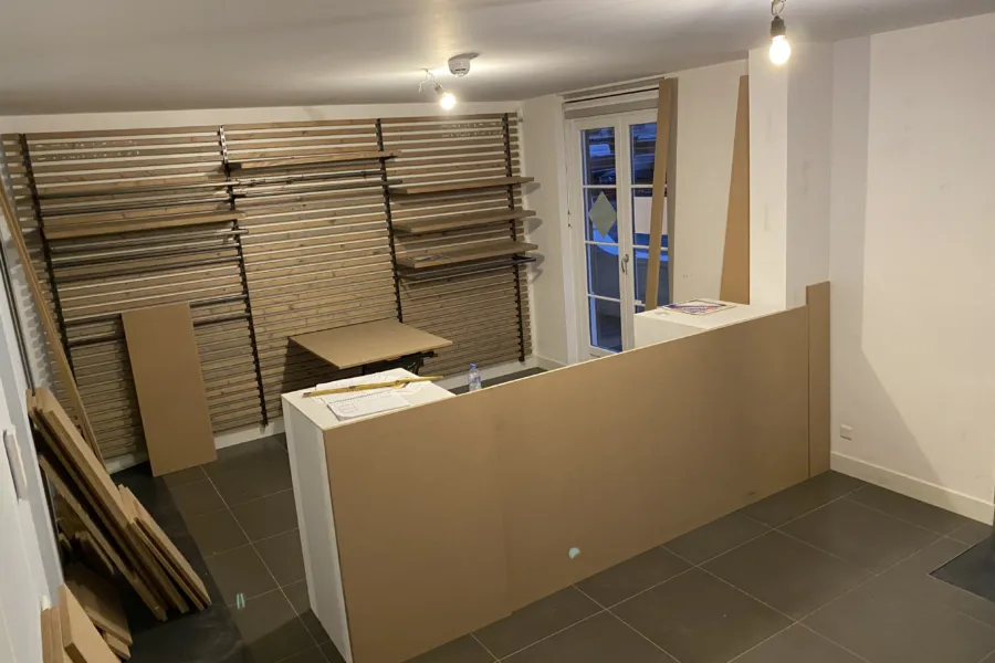 Receptie desk in aanbouw